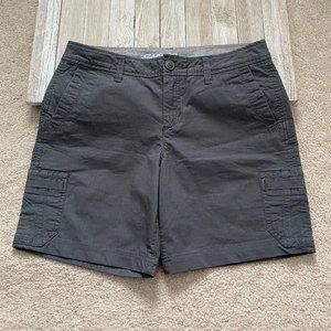 Eddie Bauer 2 Slightly Curvy Hiking Outdoor Cargo Shorts Actual W 29.5 x I 6 3/4